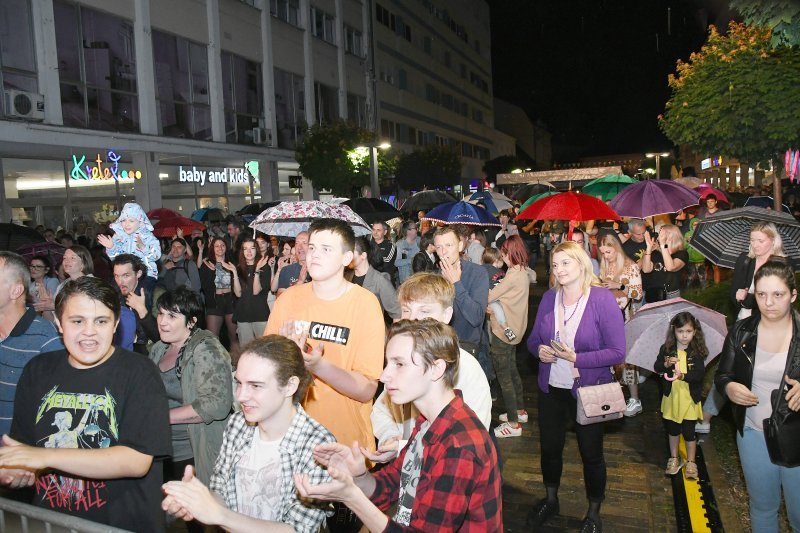 Psihomodo Pop održali nastup u Sisku