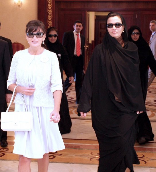 Moza bint Nasser