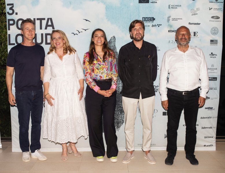 Edward Norton, Tilda Grossel Bogdanović, Urszula Pontikos, Ruben Ostlund i Miro Purivatra