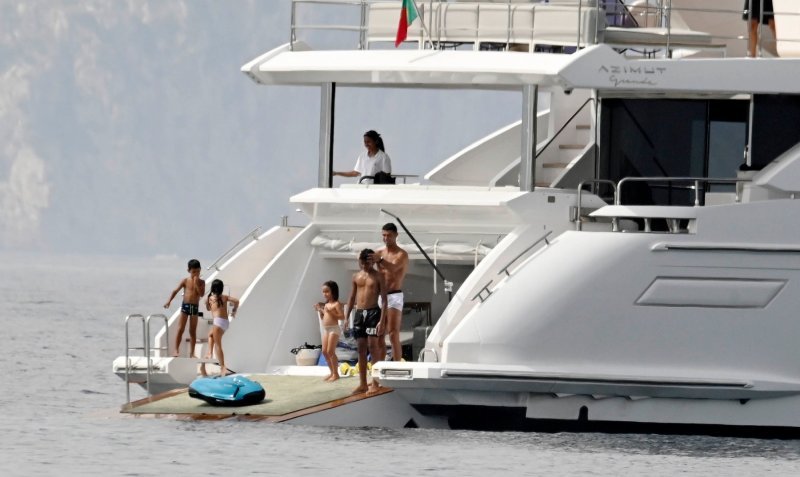 Georgina Rodriguez i Cristiano Ronaldo na Sardiniji