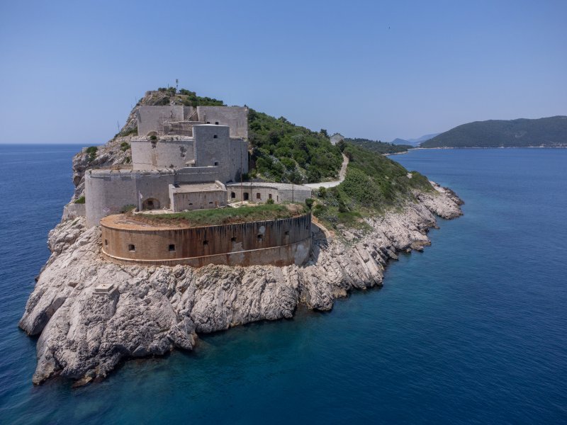 Punta Oštro, poluotok Prevlaka