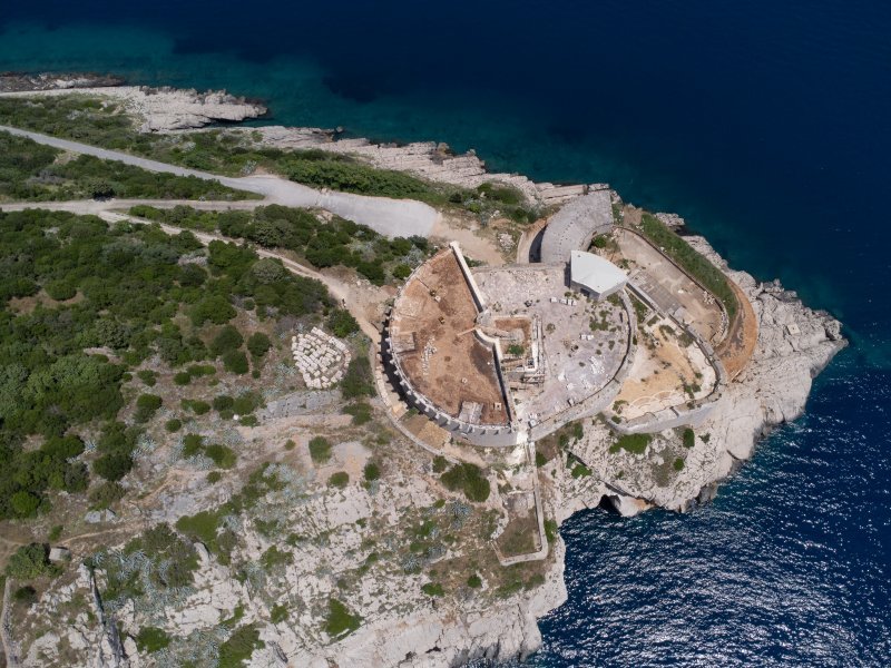 Punta Oštro, poluotok Prevlaka