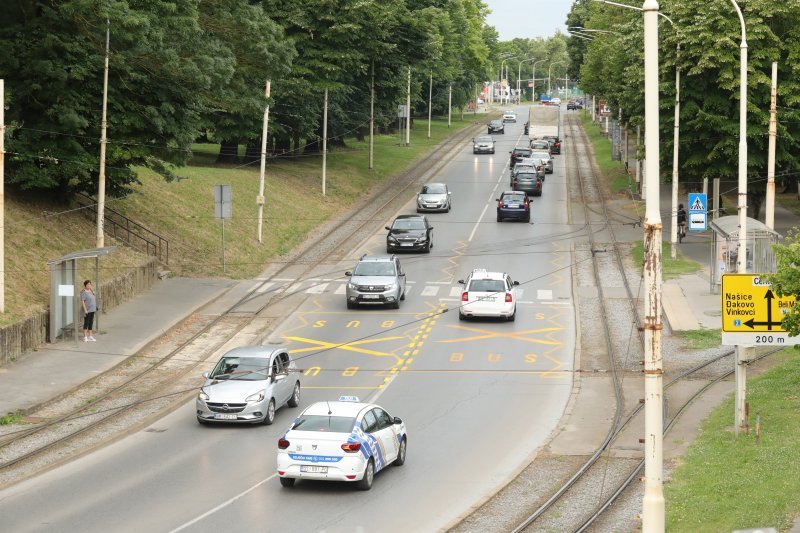 Zaustavljen tramvajski promet u Osijeku