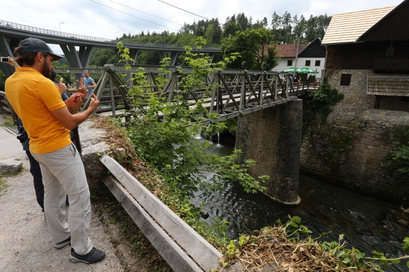 Turisti na Rastokama