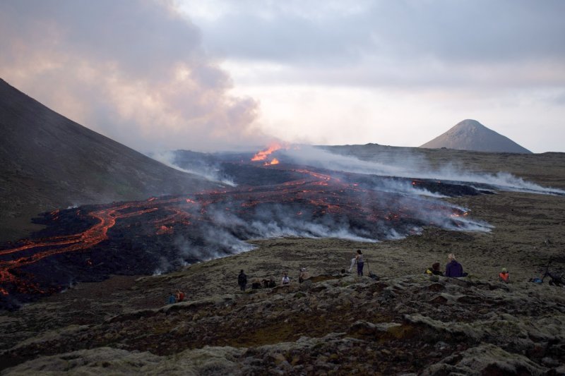 Na Islandu erumpirao vulkan