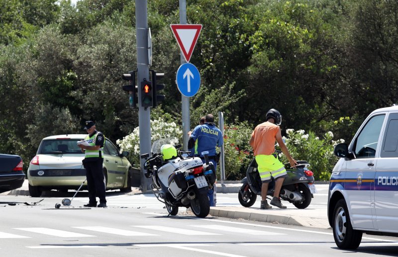 Sudar dvaju automobila u Šibeniku