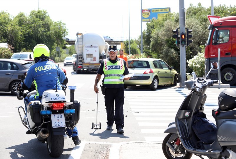 Sudar dvaju automobila u Šibeniku