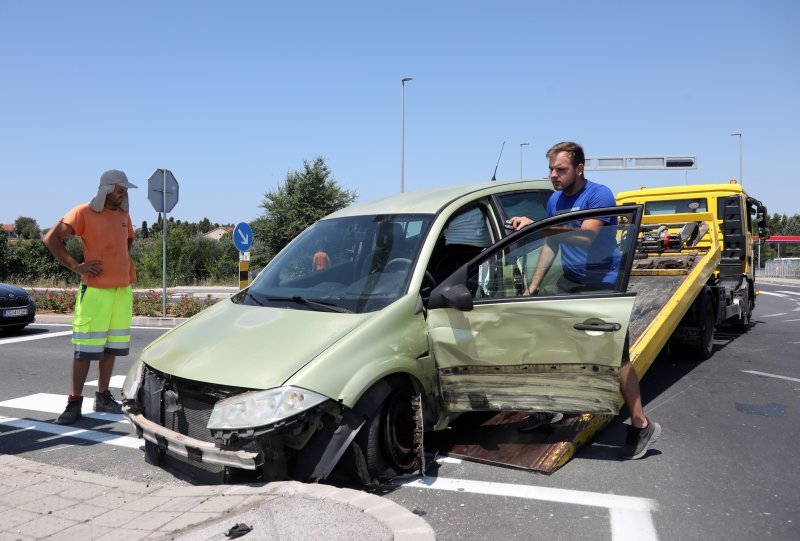 Sudar dvaju automobila u Šibeniku