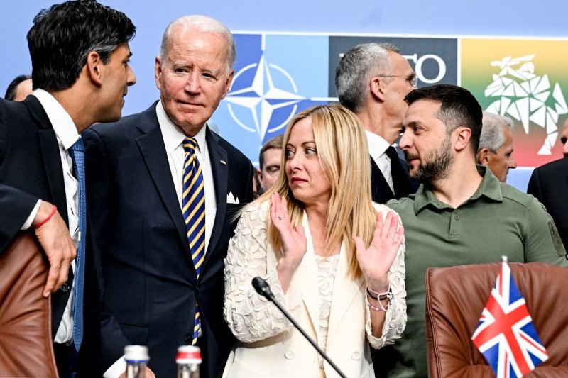 Rishi Sunak, Joe Biden, Giorgia Meloni, Jens Stoltenberg, Volodimir Zelenski