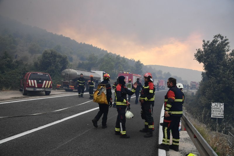 Veliki požar kod Grebaštice