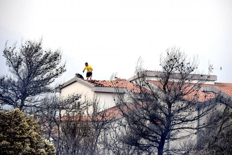 Veliki požar kod Grebaštice