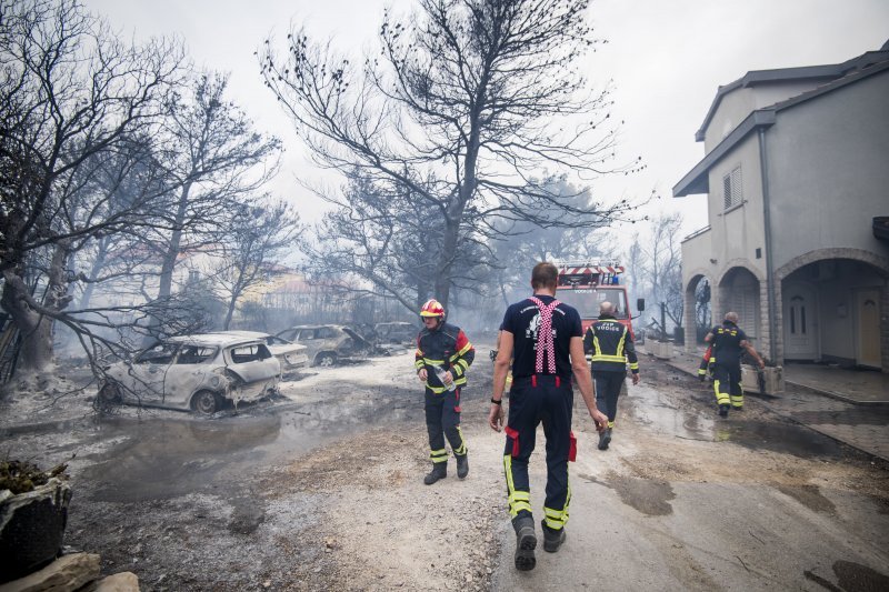 Veliki požar kod Grebaštice