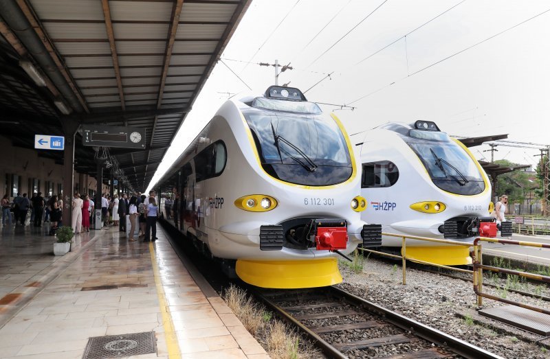 Zagreb: Prvi elektromotorni vlakovi HŽ-a za regionalni prijevoz