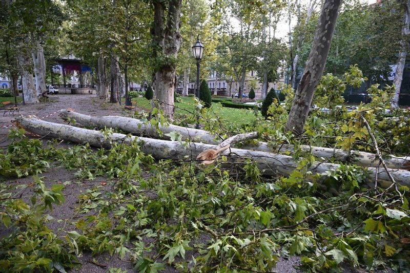 Zagreb dan nakon nevremena sanira štetu