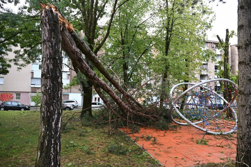 Zagreb dan nakon nevremena sanira štetu