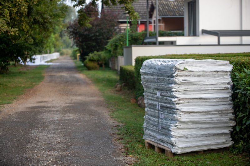 Boks barijere u vikend naselju Karašica