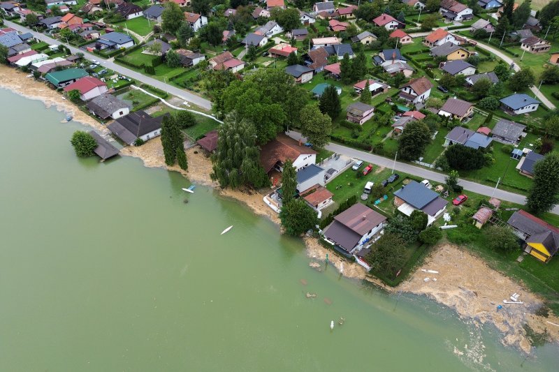 Đelekovec: Pogled iz zraka na posljedice poplave na jezeru Šoderica