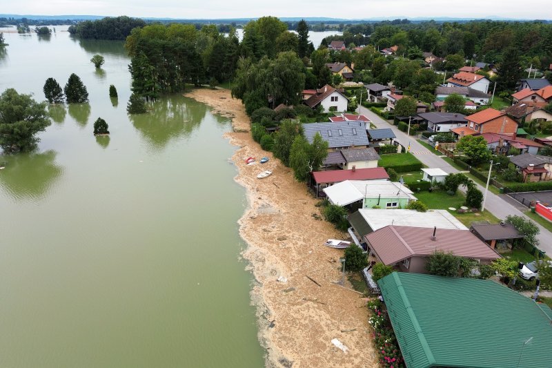 Đelekovec: Pogled iz zraka na posljedice poplave na jezeru Šoderica