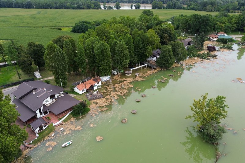 Đelekovec: Pogled iz zraka na posljedice poplave na jezeru Šoderica