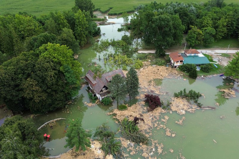 Đelekovec: Pogled iz zraka na posljedice poplave na jezeru Šoderica