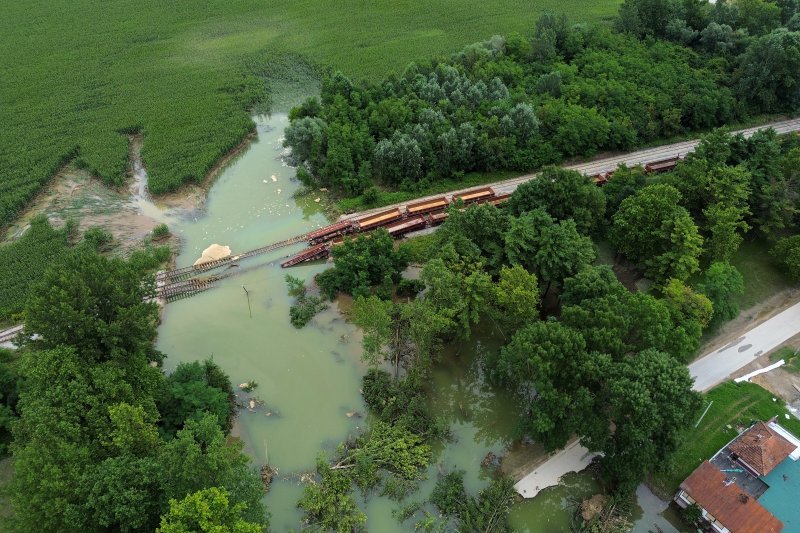 Đelekovec: Pogled iz zraka na posljedice poplave na jezeru Šoderica