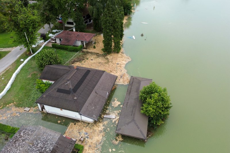 Đelekovec: Pogled iz zraka na posljedice poplave na jezeru Šoderica