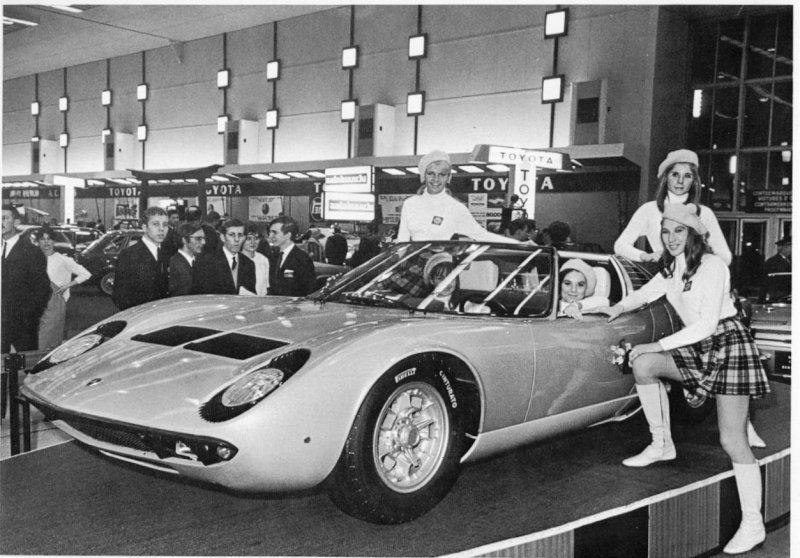 Lamborghini Miura Roadster