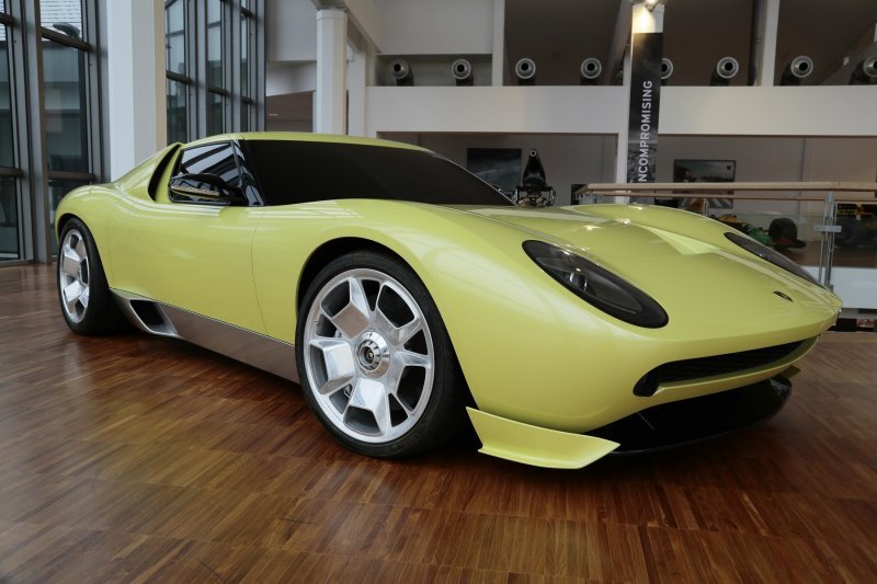 Lamborghini Miura Concept