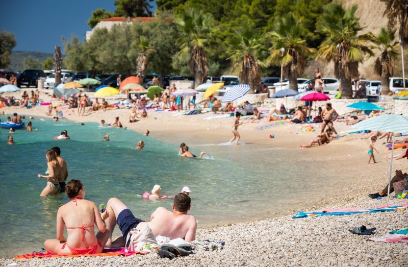 Gužva na plažama u Splitu