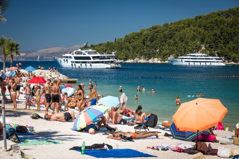 Gužva na plažama u Splitu