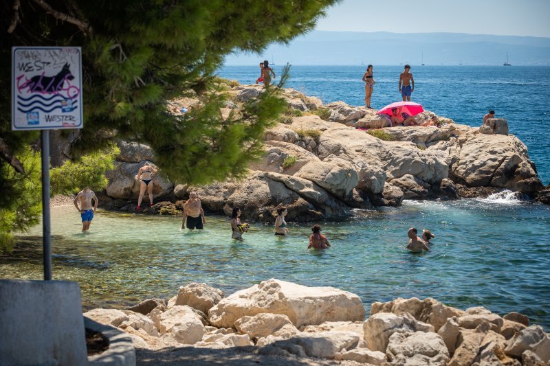 Gužva na plažama u Splitu