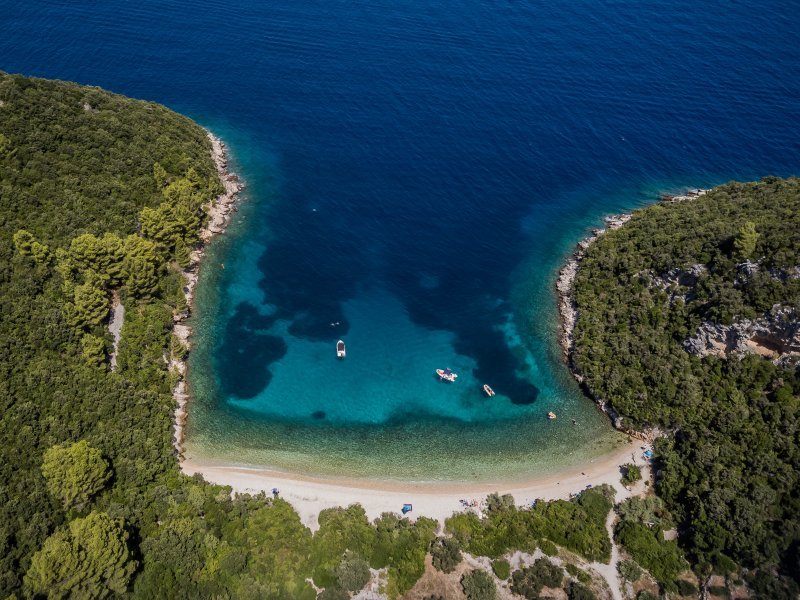 Uvala Samograd na otoku Korčuli