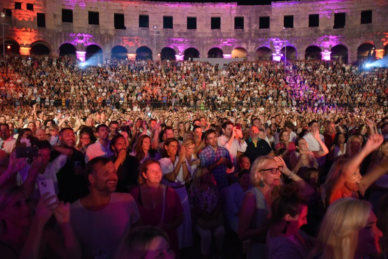 Koncert Zdravka Čolića u pulskoj Areni