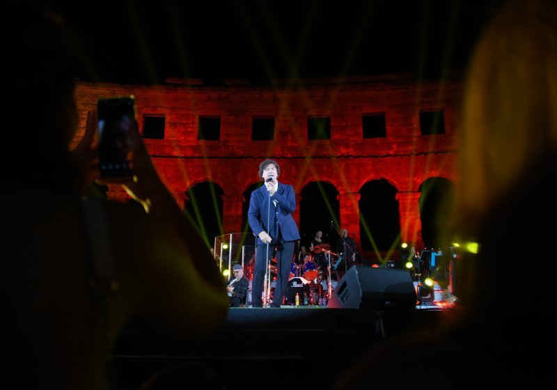 Koncert Zdravka Čolića u pulskoj Areni