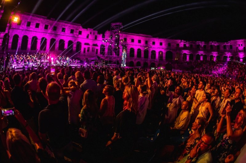 Koncert Zdravka Čolića u pulskoj Areni