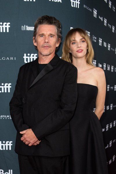 Ethan i Maya Hawke