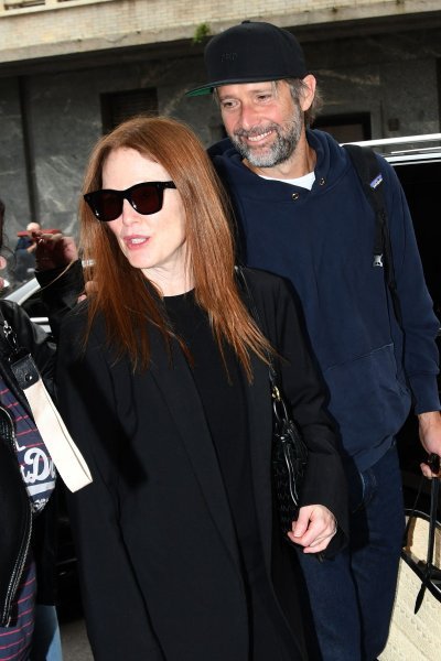 Julianne Moore i Bart Freundlich