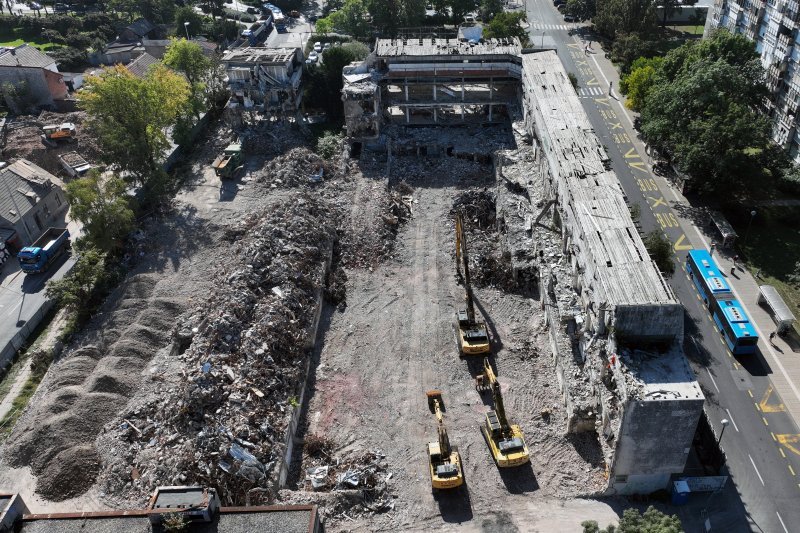 Rušenje zgrade bivše Zagrebačke banke u Paromlinskoj ulici