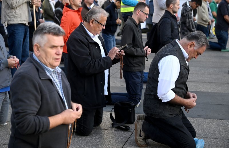 Na trgovima hrvatskih gradova su molitelji