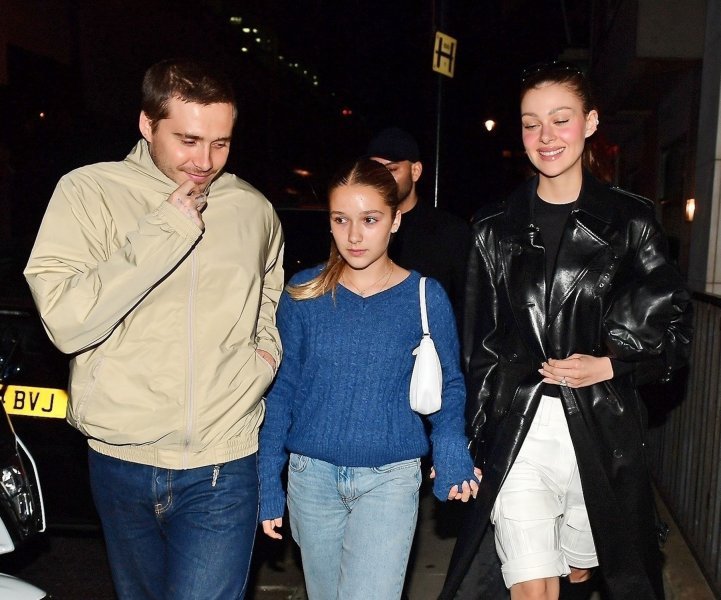 Harper Beckham, Brooklyn Beckham i Nicola Peltz