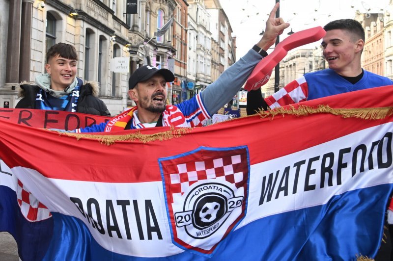 Cardiff, 15.10.2023 - Nogomet: Hrvatski navijači pred utakmicu Wales - Hrvatska