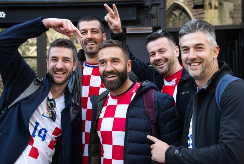 Cardiff, 15.10.2023 - Nogomet: Hrvatski navijači pred utakmicu Wales - Hrvatska