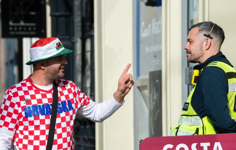 Cardiff, 15.10.2023 - Nogomet: Hrvatski navijači pred utakmicu Wales - Hrvatska