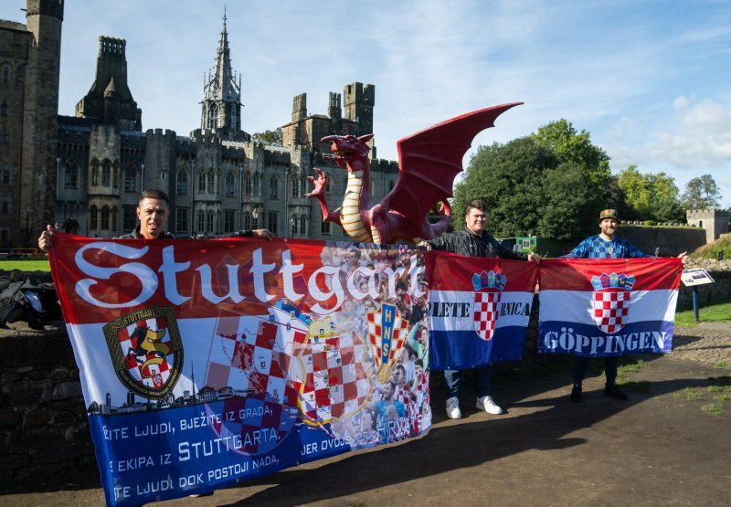 Cardiff, 15.10.2023 - Nogomet: Hrvatski navijači pred utakmicu Wales - Hrvatska