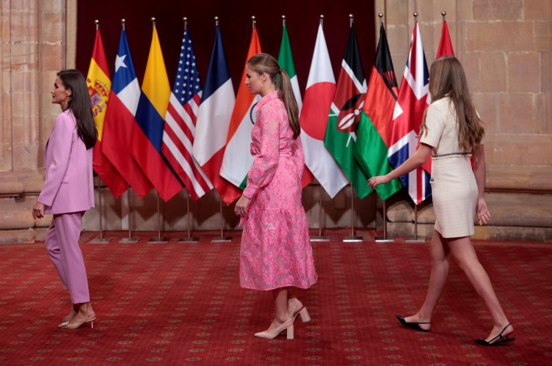 Kraljica Španjolske Letizia, princeza Leonor, princeza Sofia