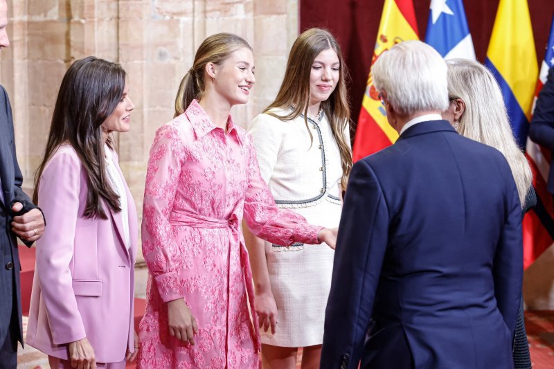 Kraljica Španjolske Letizia, princeza Leonor, princeza Sofia