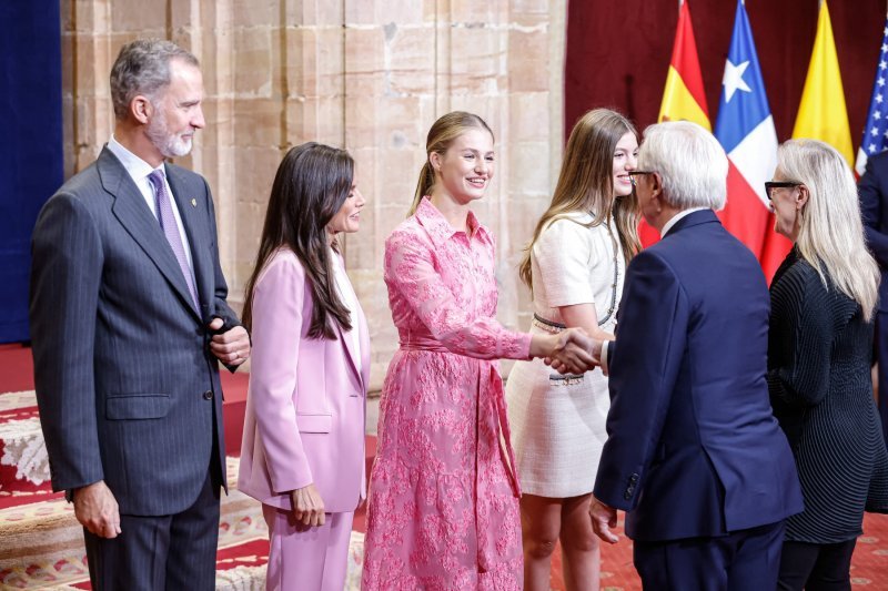 Kraljica Španjolske Letizia, princeza Leonor, princeza Sofia