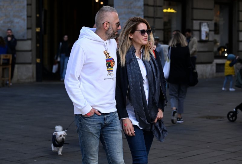 Lana Pavić sa suprugom Markom prošetala gradom