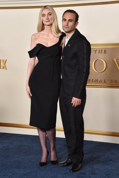 Elizabeth Debicki i Khalid Abdalla