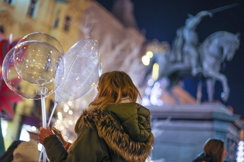 Večernja šetnja Adventom u Zagrebu